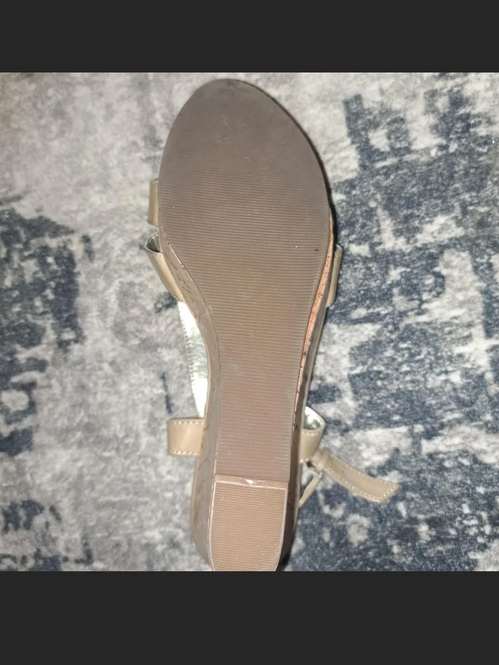 GUESS Women's Beige Strappy Slingback Sandals